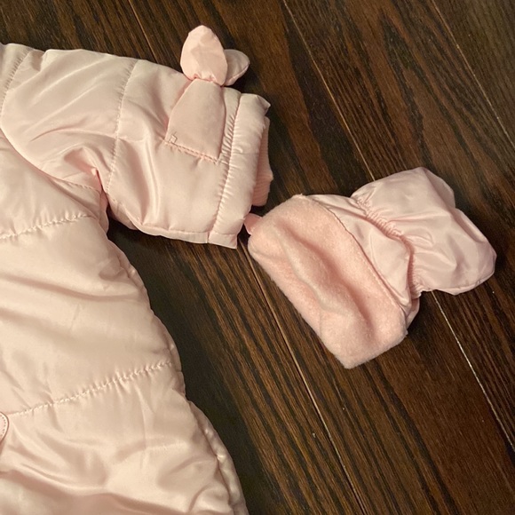 The Children’s Place Baby Snowsuit - Size 3-6 months - Picture 2 of 5